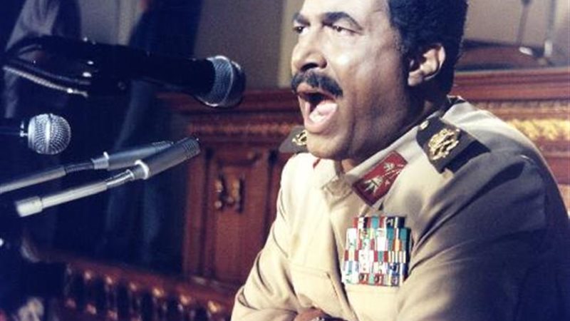 الفنان أحمد زكي