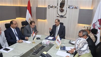 غرفة العمليات الرئيسية بسوهاج تتابع انتظام سير انتخابات النواب 2025