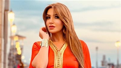 «ادعولي أخرج من المحنة دي».. لقاء سويدان تطلب دعم جمهورها بعد وعكة صحية