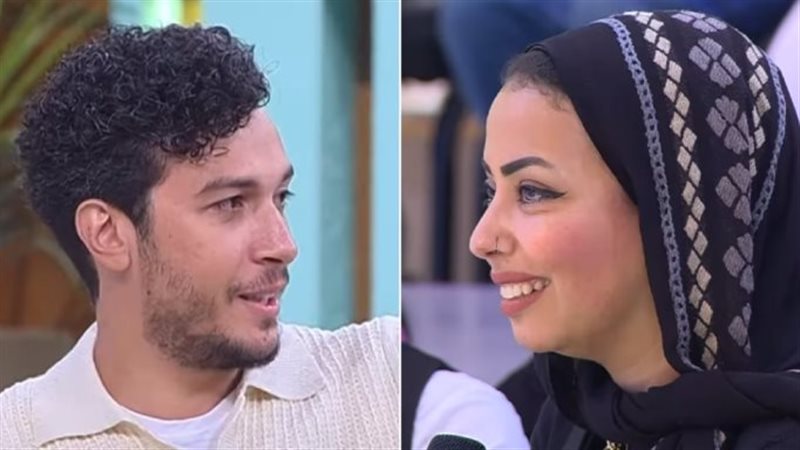 أحمد عبد الوهاب وزوجته