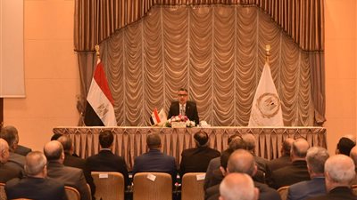 وزير التموين يستهل العام الجديد باجتماع موسع مع قيادات الوزارة والجهات والشركات التابعة