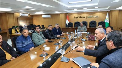 محافظة الجيزة تتابع نسب تنفيذ مشروع رصف وتطوير طريق الإخلاص بالطالبية والعمرانية