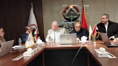 الأمين العام لحزب الجبهة الوطنية يتفقد سير التصويت بانتخابات الـ27 دائرة الملغاة
