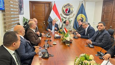 غرفة عمليات 