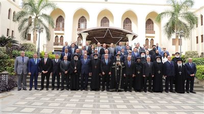 رئيس محكمة النقض ومجلس القضاء الأعلى في الكاتدرائية المرقسية للتهنئة بعيد الميلاد