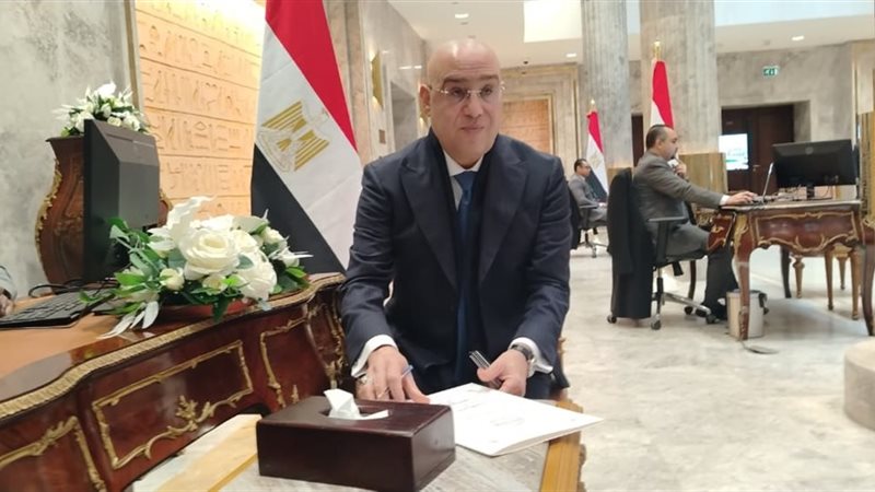عاصم الجزار رئيس حزب الجبهة الوطنية 