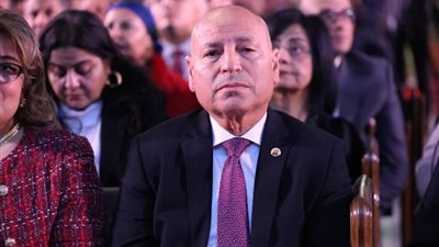 محافظ القاهرة يهنئ الطائفة الإنجيلية بعيد الميلاد: شعب واحد يجمعنا الود