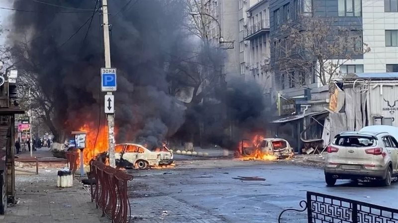أوكرانيا تعلن سقوط قتلى وجرحى جراء قصف روسي