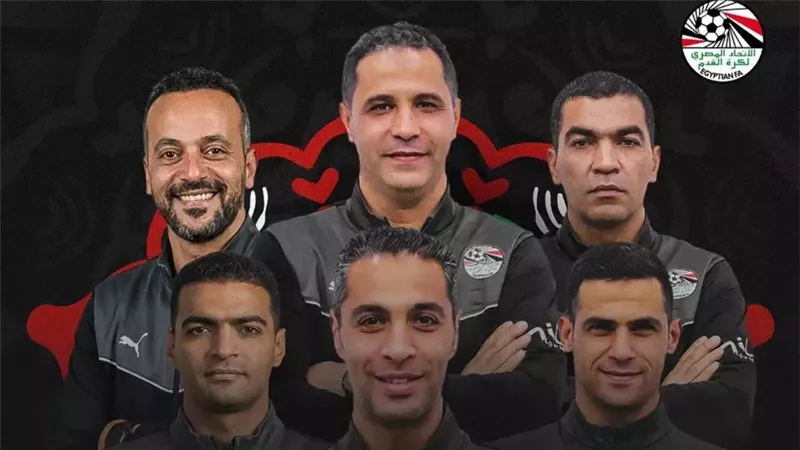 طاقم تحكيم مصري