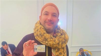 بعد حصوله على أعلى الأصوات.. أبو دومة يتسلم كارنية عضوية مجلس النواب 