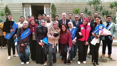 وفد رياضة الغربية يهنئ أقباط طنطا بعيد الميلاد.. ويؤكد الوحدة الوطنية