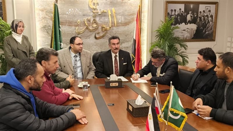 حمدي قوطة يتقدم بأوراق ترشحه لانتخابات رئاسة حزب الوفد
