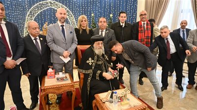 البابا تواضروس الثاني يستقبل وفد المصري الديمقراطي لتقديم التهنئة بعيد الميلاد المجيد