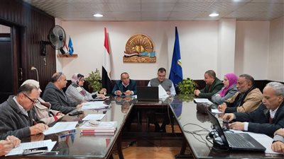وكيل تعليم دمياط يوجه بتذليل عقبات تواجه الطلاب أثناء أداء امتحانات النقل