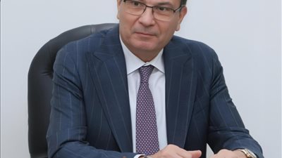 رسالة تهنئة تحمل دلالات خاصة.. ماذا قال وزير الزراعة لرئيس النواب الجديد ؟
