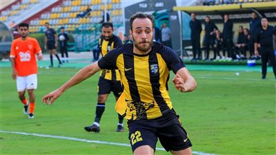 الزوراء العراقي يطلب استعارة محمد عنتر والمقاولون العرب يتمسك باللاعب (خاص)