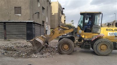 استجابة فورية.. حي السلام أول ينهي أزمة تراكم القمامة بمساكن الوادي بالقاهرة