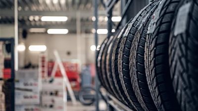 مصر تدشن مجمعاً صناعياً لإنتاج إطارات السيارات والشاحنات باستثمارات 190 مليون دولار