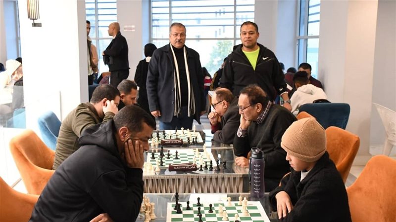  بطولة زايد الدولية الأولي للشطرنج