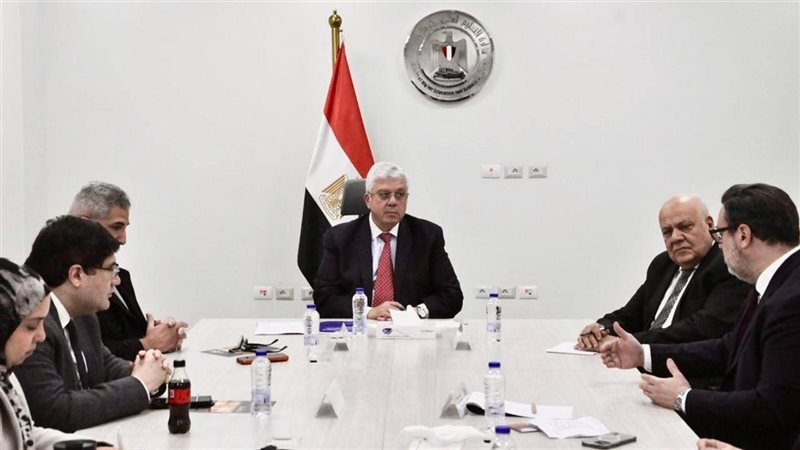 وزير التعليم العالي والبحث العلمي