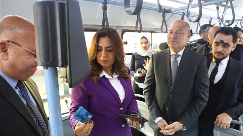 تحويل أتوبيسات القاهرة للنظام الرقمي: الدفع الإلكتروني وكروت