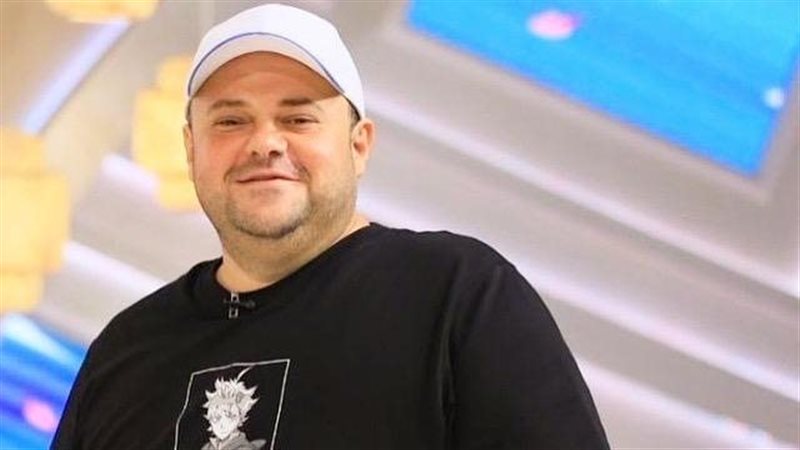 مدحت تيخا