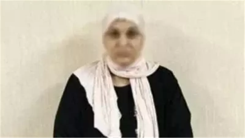 بنت مبارك
