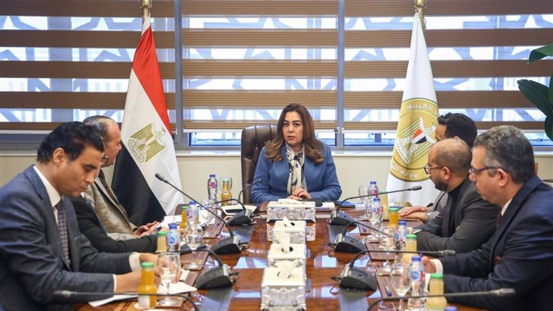 الدكتورة منال عوض