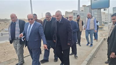 رئيس مياه القاهرة يشدد على جودة وسرعة إصلاح الهبوط الأرضي بمحور الشهيد