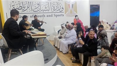 جانب من مشاركة أوركسترا وزارة الشباب بفعاليات معرض القاهرة الدولي .. صور