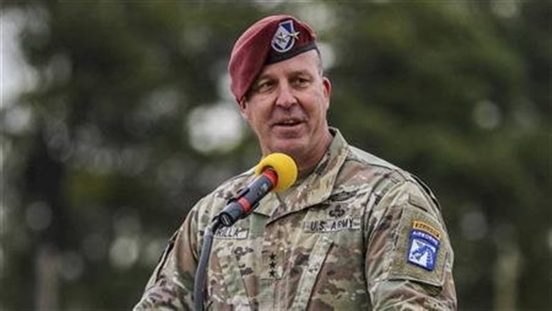 قائد القيادة الوسطى الأمريكية