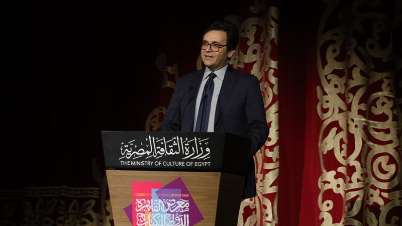 الدكتور أحمد فؤاد هنو