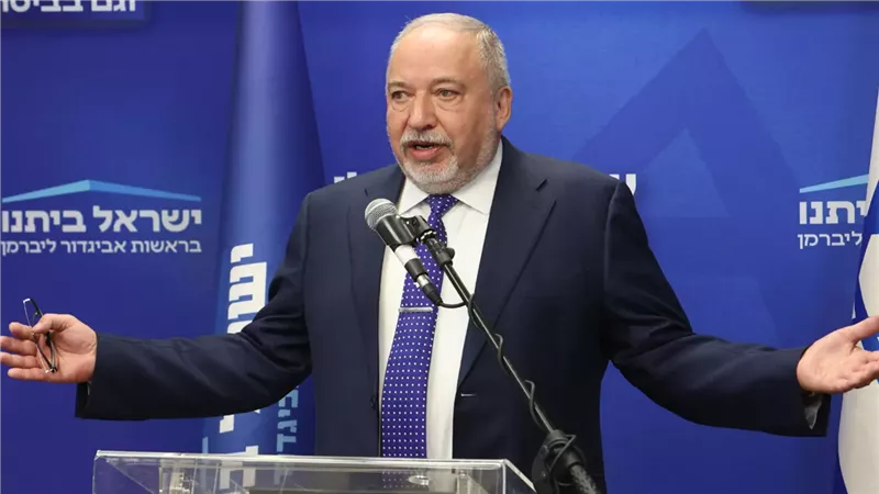 وزير الدفاع الإسرائيلي السابق أفيجدور ليبرمان  
