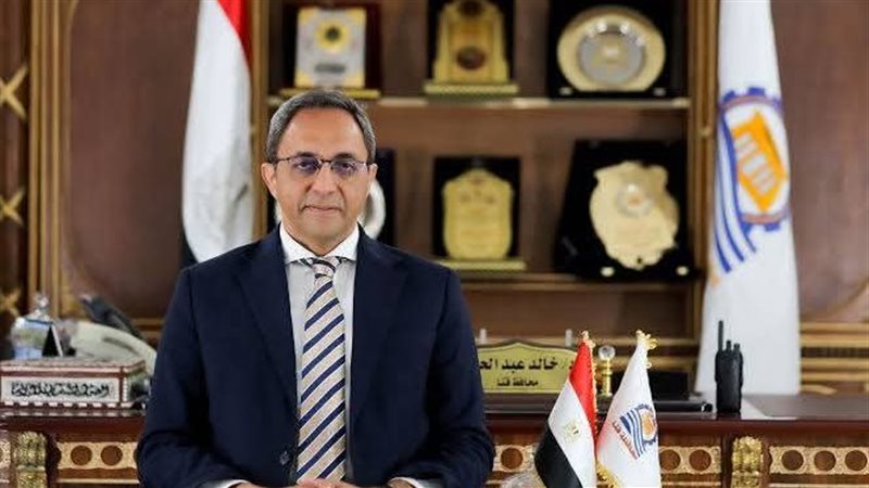 محافظ قنا 