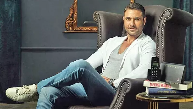 أحمد عز