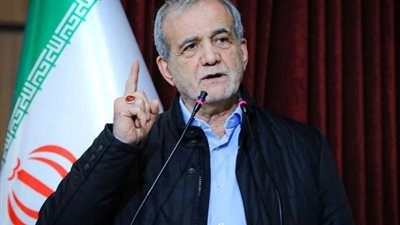 الرئيس الإيراني: على الحكومة الاعتراف بإخفاقاتها            