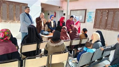 محافظ أسيوط : رفع الوعي ركيزة أساسية لمواجهة تحديات القضايا الصحية والاجتماعية