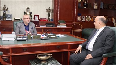 محافظ بني سويف يشدد الرقابة على الأسواق والمخابز والمطاحن استعدادًا لشهر رمضان