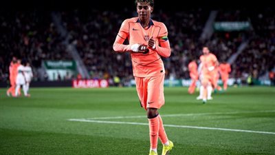 برشلونة يقهر إلتشي بثلاثية ويعزز صدارته للدوري الإسباني