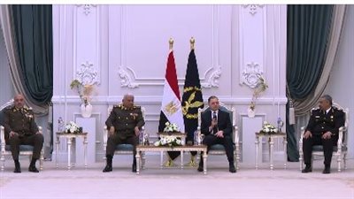 شاهد|وزير الداخلية يستقبل القائد العام للقوات المسلحة ورئيس الأركان لتهنئته بعيد الشرطة