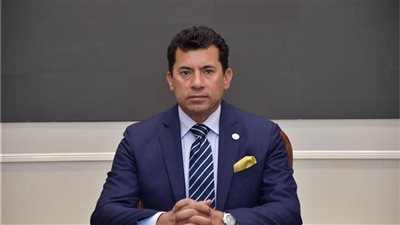 رئيس بيراميدز يشكر وزير الرياضة واتحاد الكرة بعد حادث مصعد الإسكندرية