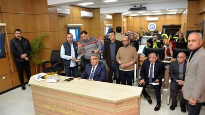 محافظ الدقهلية يشدد على تكثيف أعمال النظافة ورفع التراكمات قبل العيد القومي