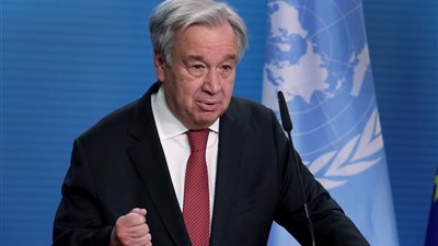 جوتيريش يدين تفجير قطار بلوشستان.. وسقوط عشرات الضحايا في باكستان