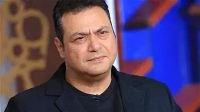 «معرفش عنه غير إنه أهلاوي».. مراد مكرم ينهار حزنا بعد وفاة صديقه
