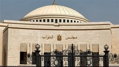 إطلاق استراتيجية لتأثيرات الذكاء الاصطناعي على سوق العمل.. اقتراحات أمام مجلس النواب