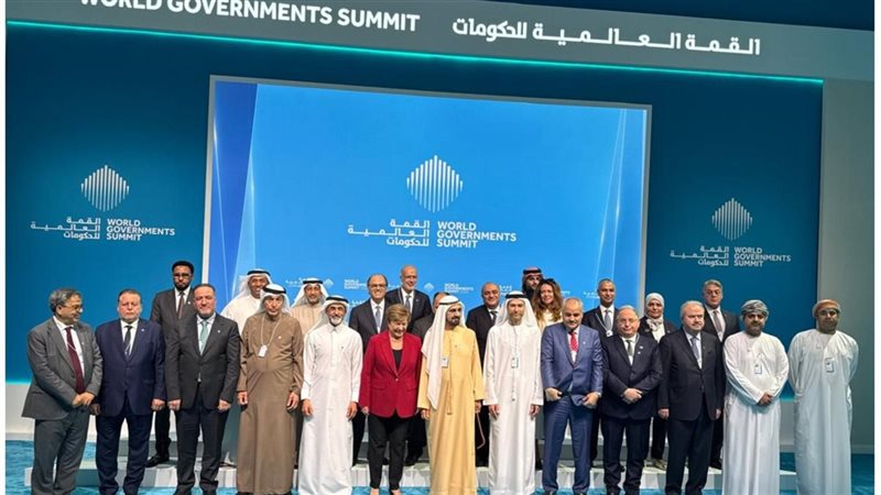 محافظ البنك المركزي في القمة العالمية للحكومات