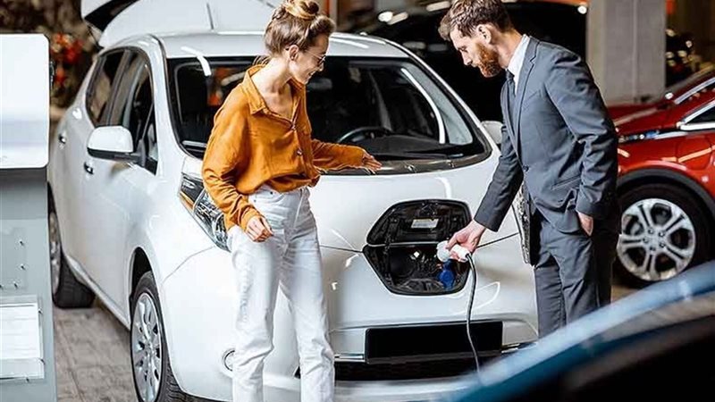 السيارات الكهربائية تقفز مجددًا في السوق الألماني