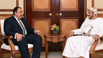مشاورات مصرية–عُمانية في مسقط لتعزيز التنسيق الإقليمي وتطوير الشراكات الاقتصادية