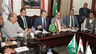 رؤساء أحزاب يهنئون السيد البدوي برئاسة الوفد.. ويؤكدون: نجاحه يعيد الحزب للحياة السياسية