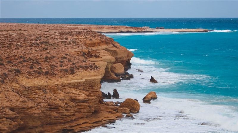مصرع غواصين واختفاء آخرين 